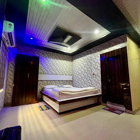 Hotel Shri Sai International, Sitamarhi Dumra Esterno foto